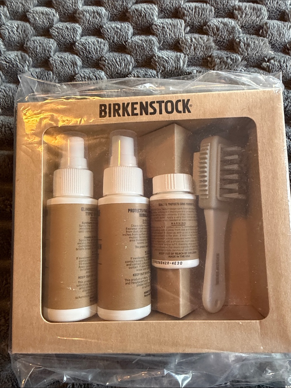 Birkenstock Cleaning & Protection Kit in Brown and White